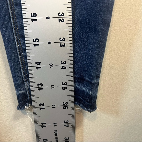 Spanx Distressed Ankle Skinny Pull On Small Stretch Comfort Blue Jeans - Picture 5 of 7